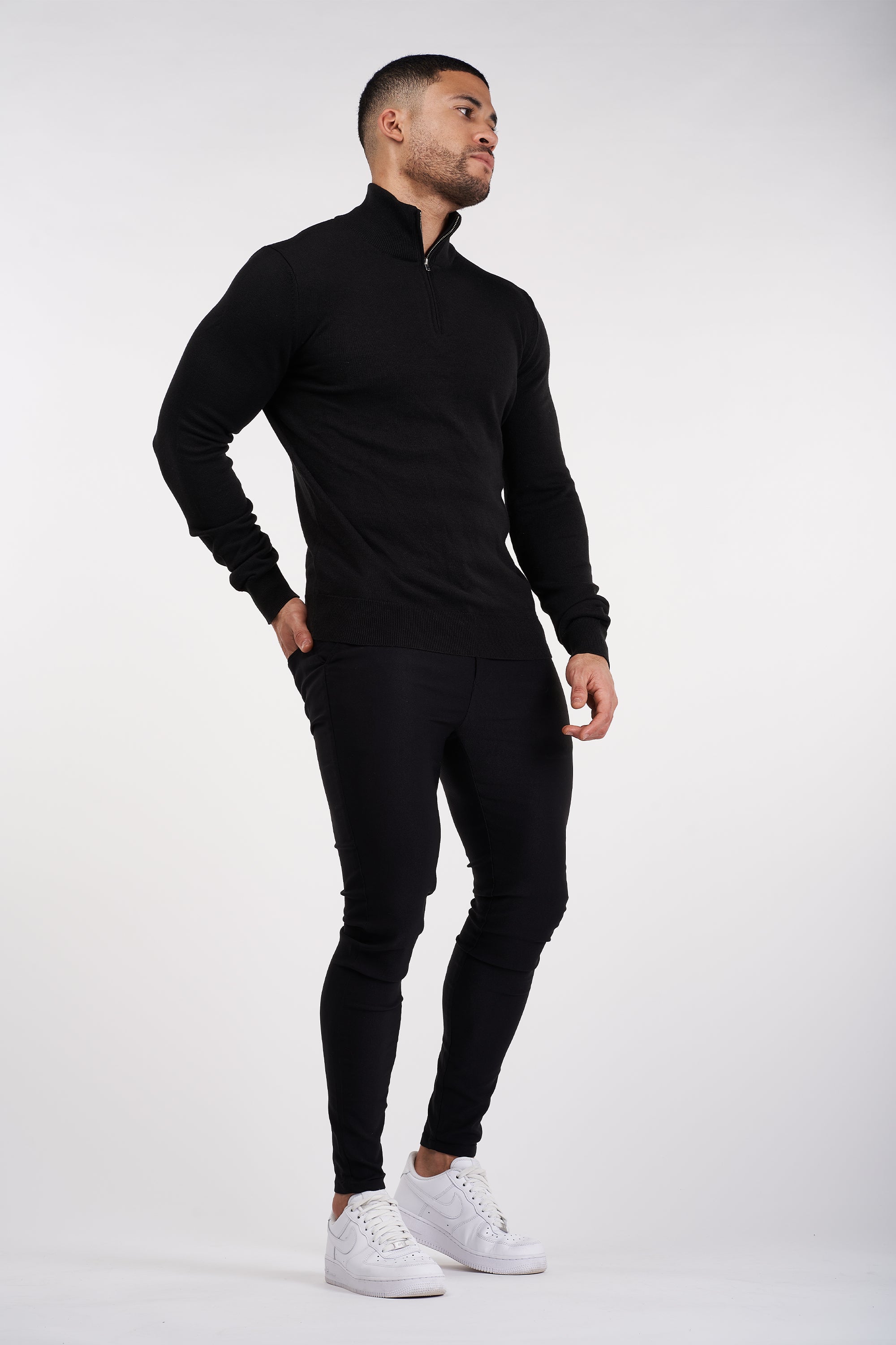 THE SANTONI - HALF ZIP SWEATER - BLACK